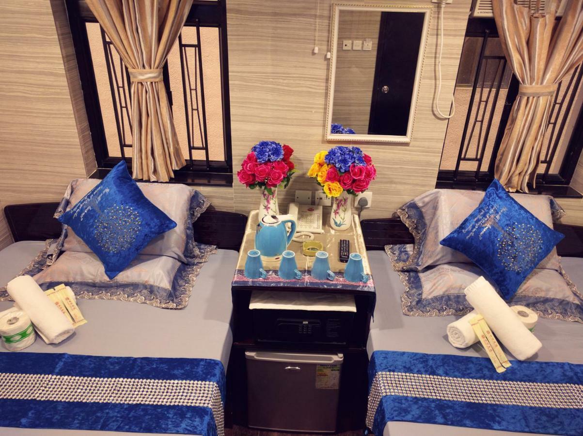 Dhillon Hotel -Paris Guest House Reception 10Th Floor Block E هونغ كونغ المظهر الخارجي الصورة