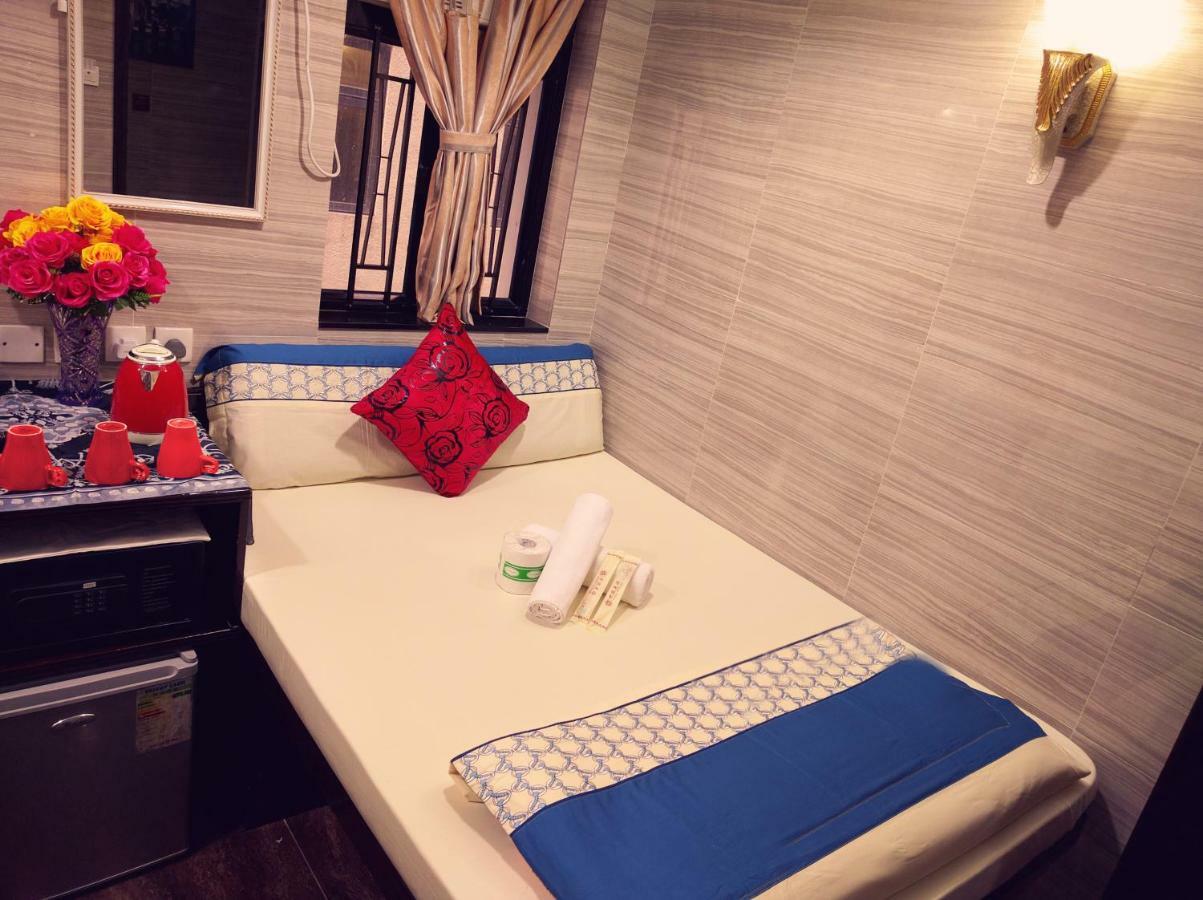 Dhillon Hotel -Paris Guest House Reception 10Th Floor Block E هونغ كونغ المظهر الخارجي الصورة
